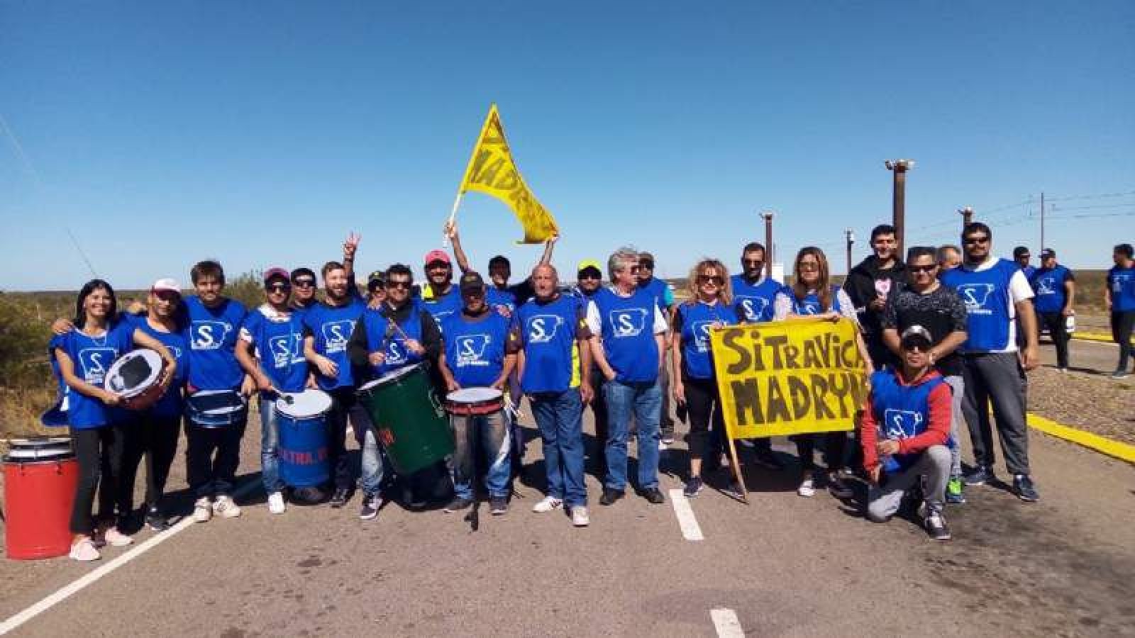 Los trabajadores viales se manifestaron en "El desempeño"