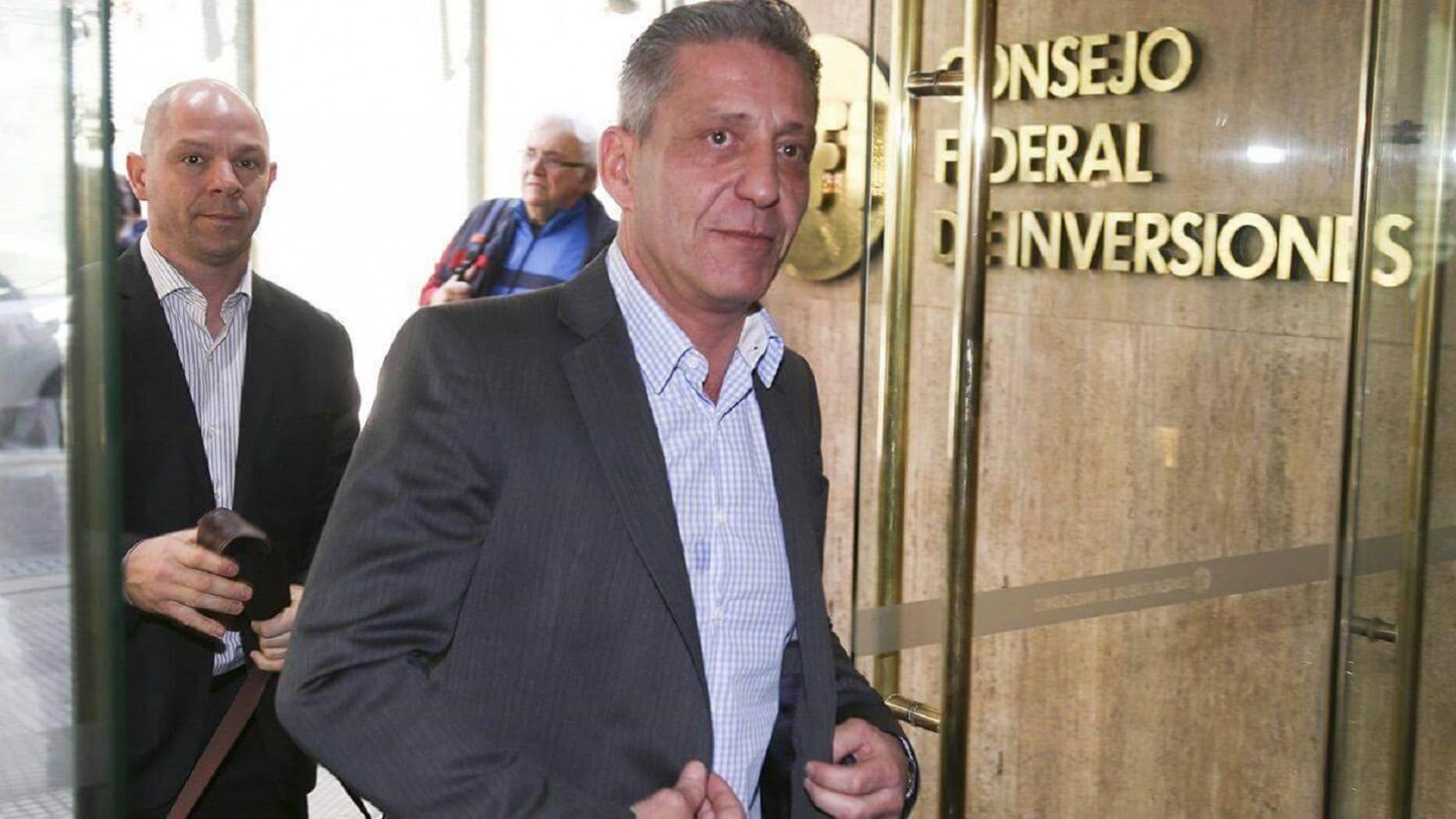 Arcioni intervino el Municipio de El Hoyo "En política no vale todo"