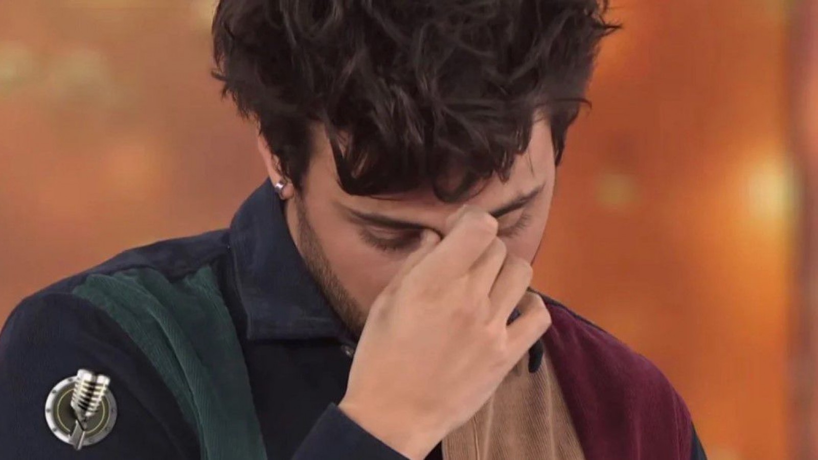 "Cantando por un Sueño: ¡Papelón! Lizardo Ponce se olvidó la letra y quedó en blanco
