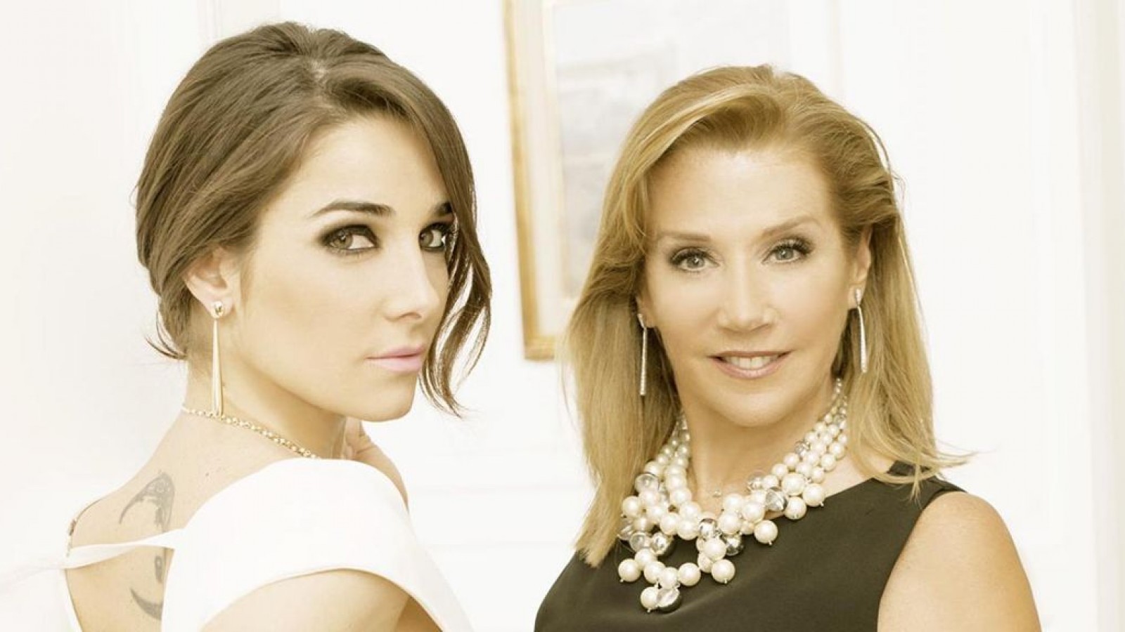 "Juana pregunta desde el no saber" ¿Marcela Tinayre en contra de su hija?