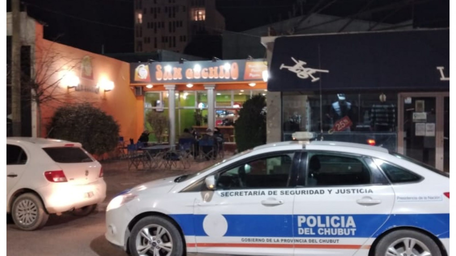 Labraron acta de infracción a local que seguía abierto después de las 21 horas