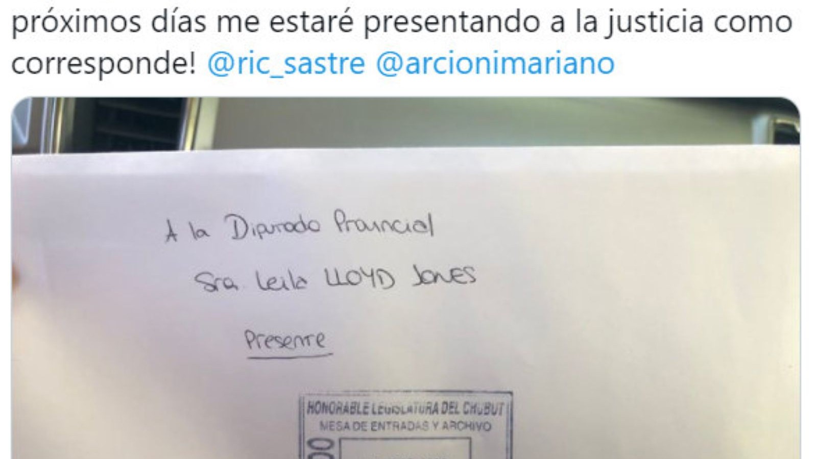 Lloyd Jones va a la justicia tras el audio por la denuncia a diputados que "cobraron 10 millones para votar la minería"