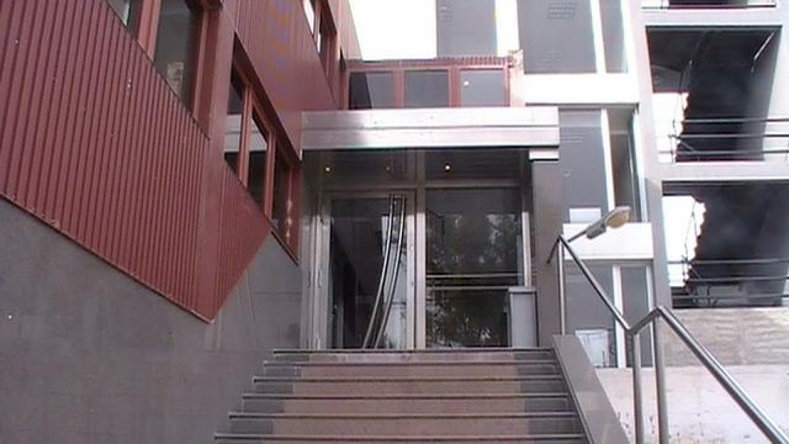Sigue con arresto domiciliario la docente acusada de abusos en una escuela de Trelew