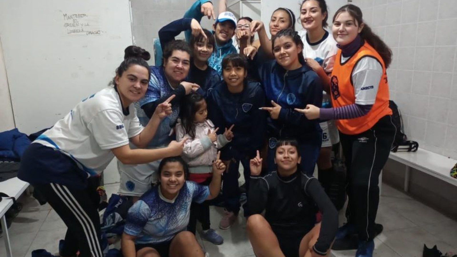 Con tan solo 11 años, Luz debutó en la Liga del Valle