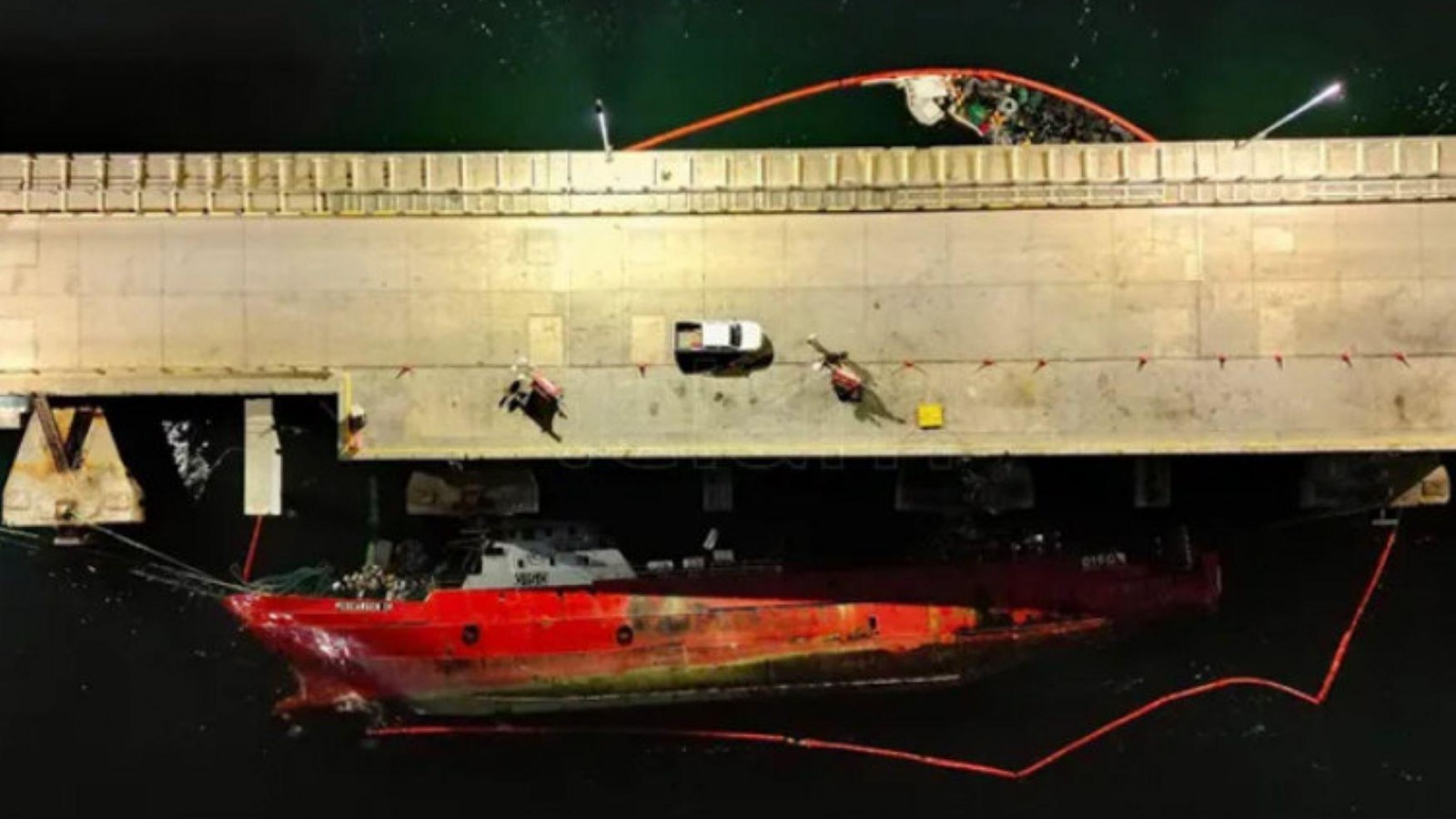 Barco hundido: hubo reunión para evitar contaminación por hidrocarburos y otras sustancias nocivas