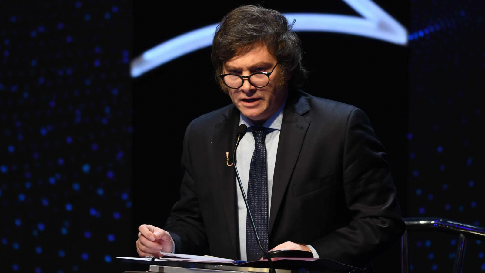 Milei le pidió a Kicillof que renuncie y propone intervenir la provincia de Buenos Aires