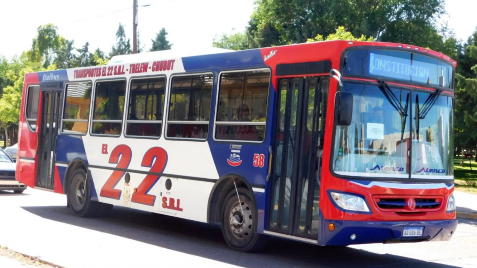 Suspensión del servicio de transporte urbano en Trelew