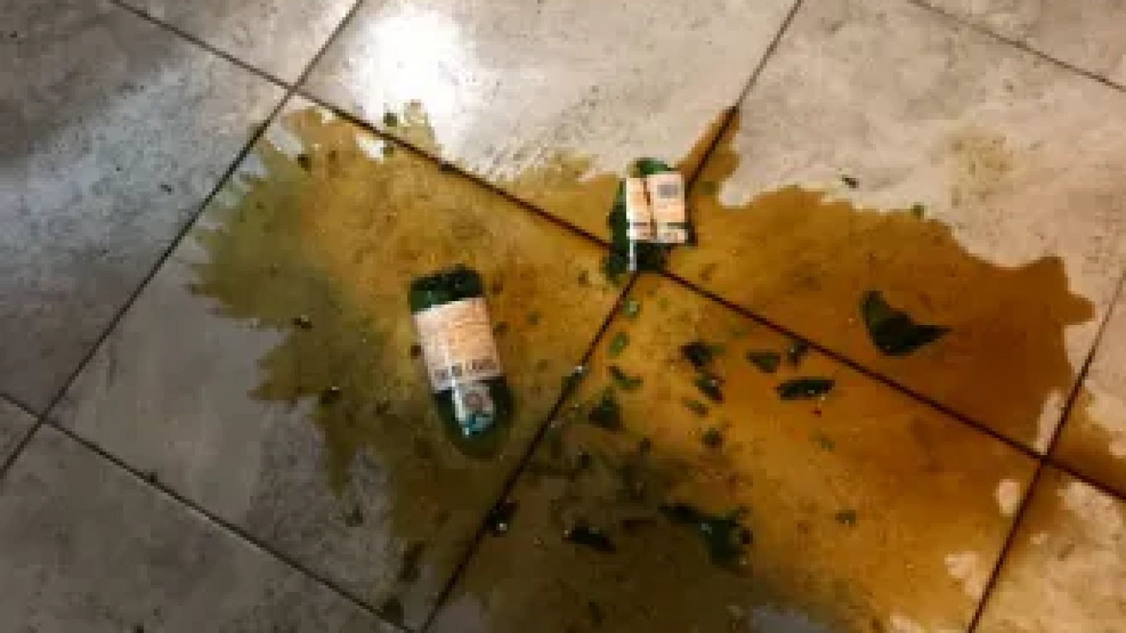 Detuvieron a un hombre por robar un fernet y amenazar a un comerciante