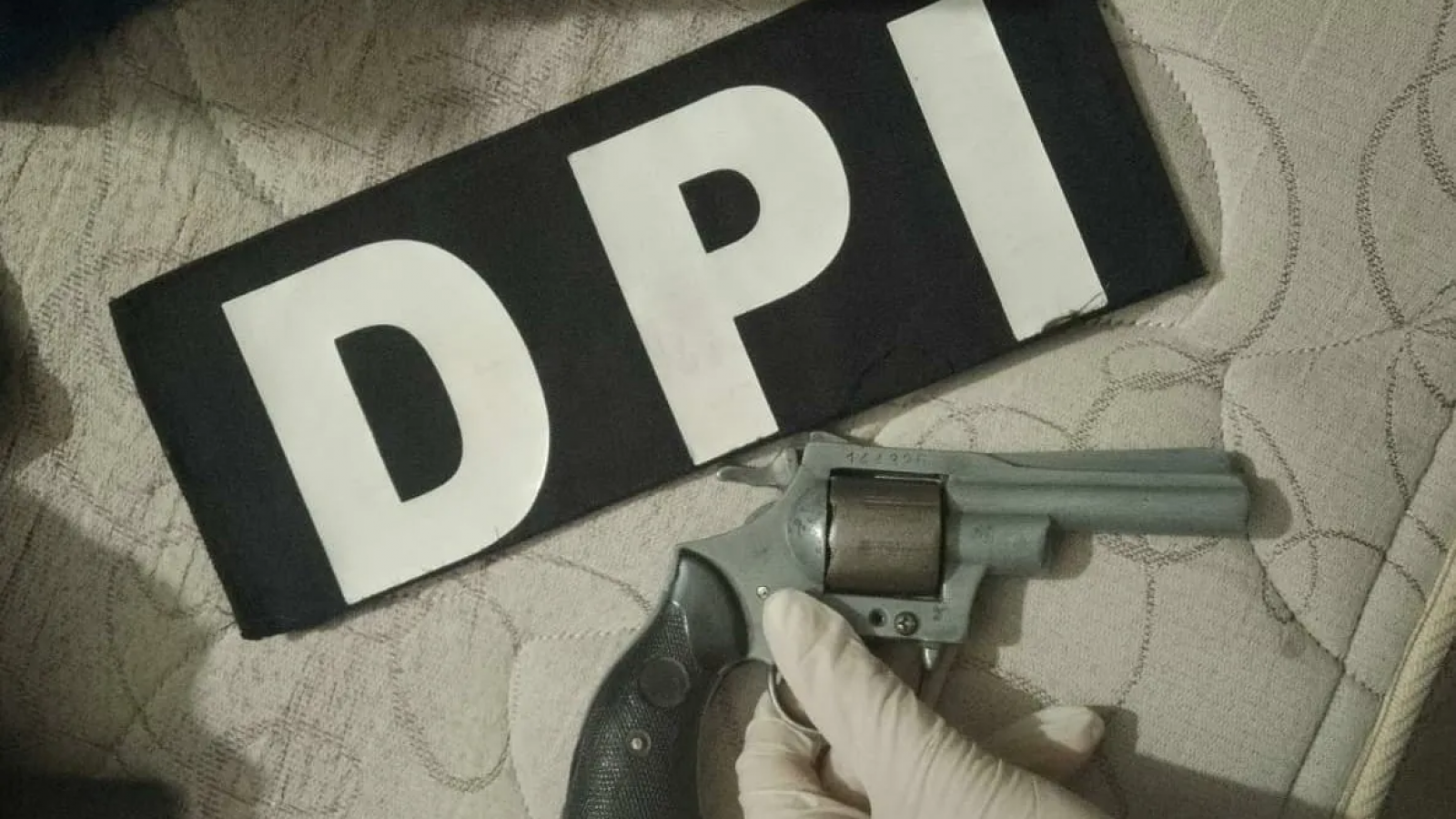 Homicidio en el Barrio Planta de Gas: Se detuvo a un hombre y se secuestraron armas