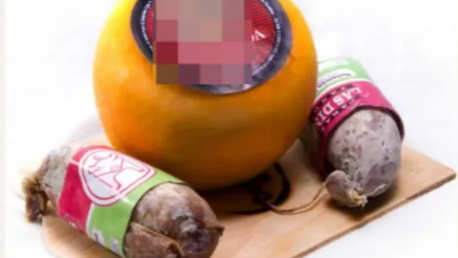 Lo detuvieron en un supermercado por robar dos salamines y dos quesos