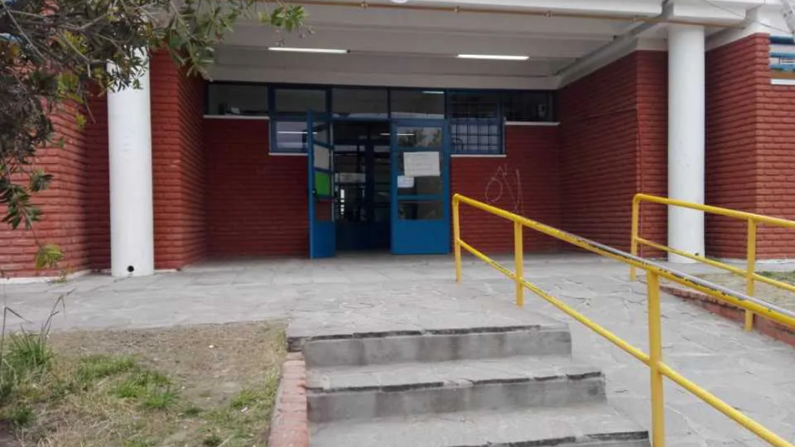 RedER Chubut: Jóvenes de Madryn construyen aerogenerador para un futuro sostenible