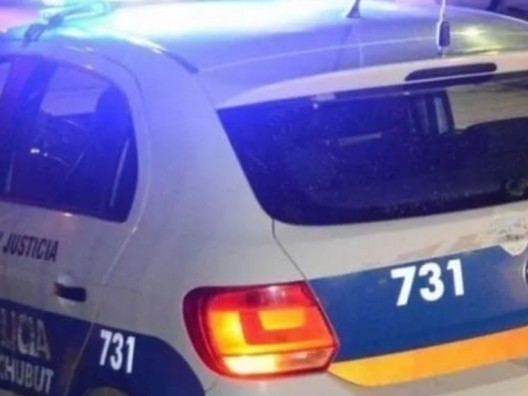 Trelew: apuñalaron a un hombre para robarle el celular y terminó internado