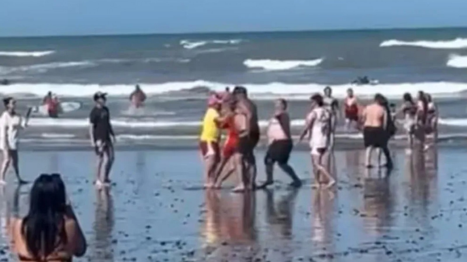 Desvinculan a dos guardavidas de Playa Unión