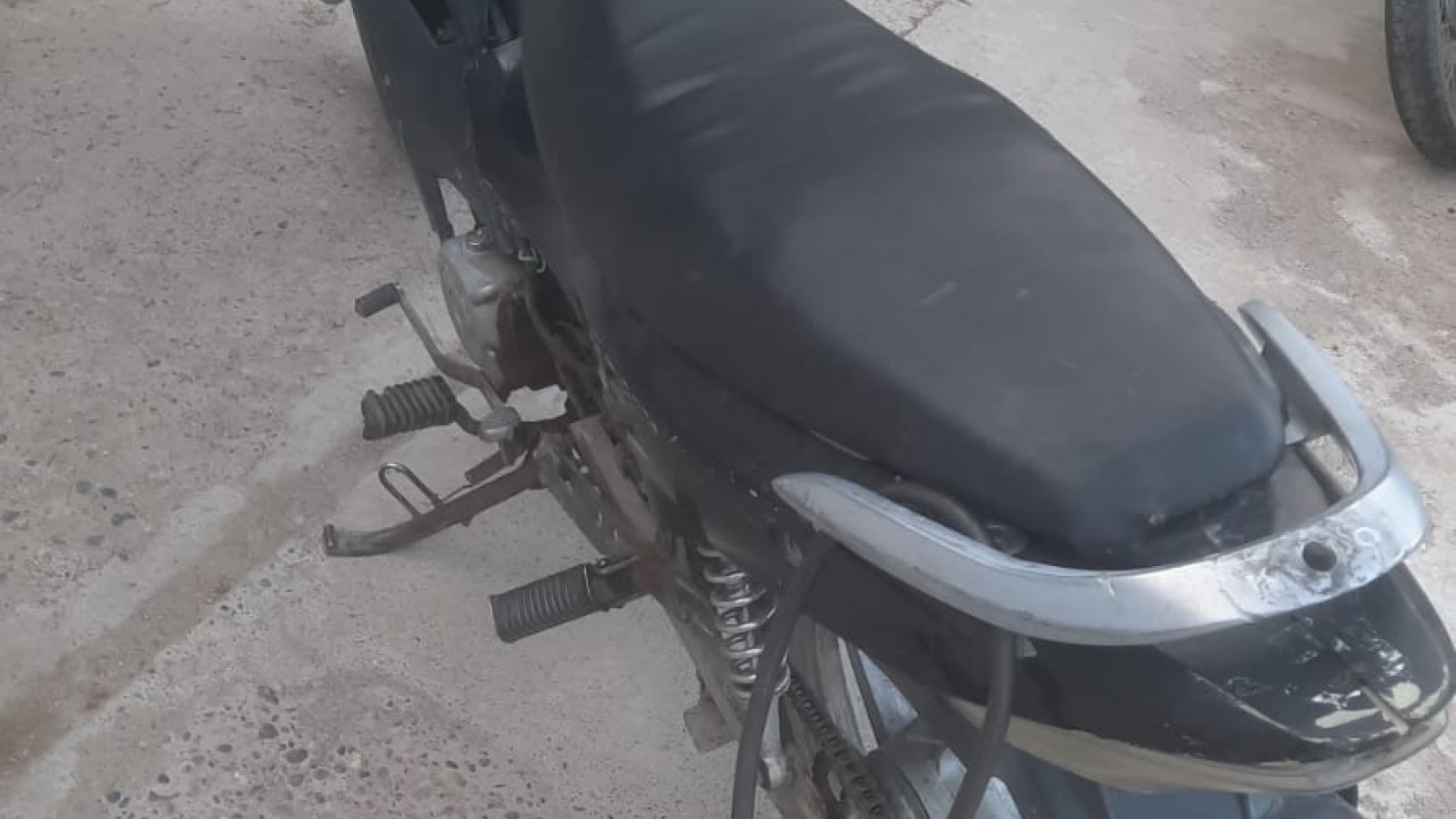 Le retuvieron la moto por circular sin seguro y con el carnet vencido
