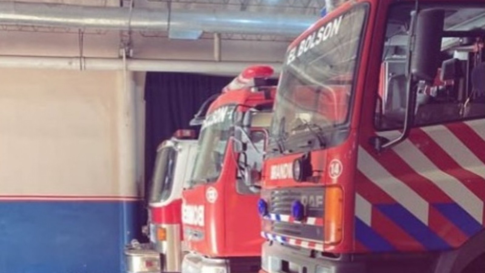 Robo indignante: se llevaron una motobomba mientras los bomberos combat韆n el incendio en El Bols髇