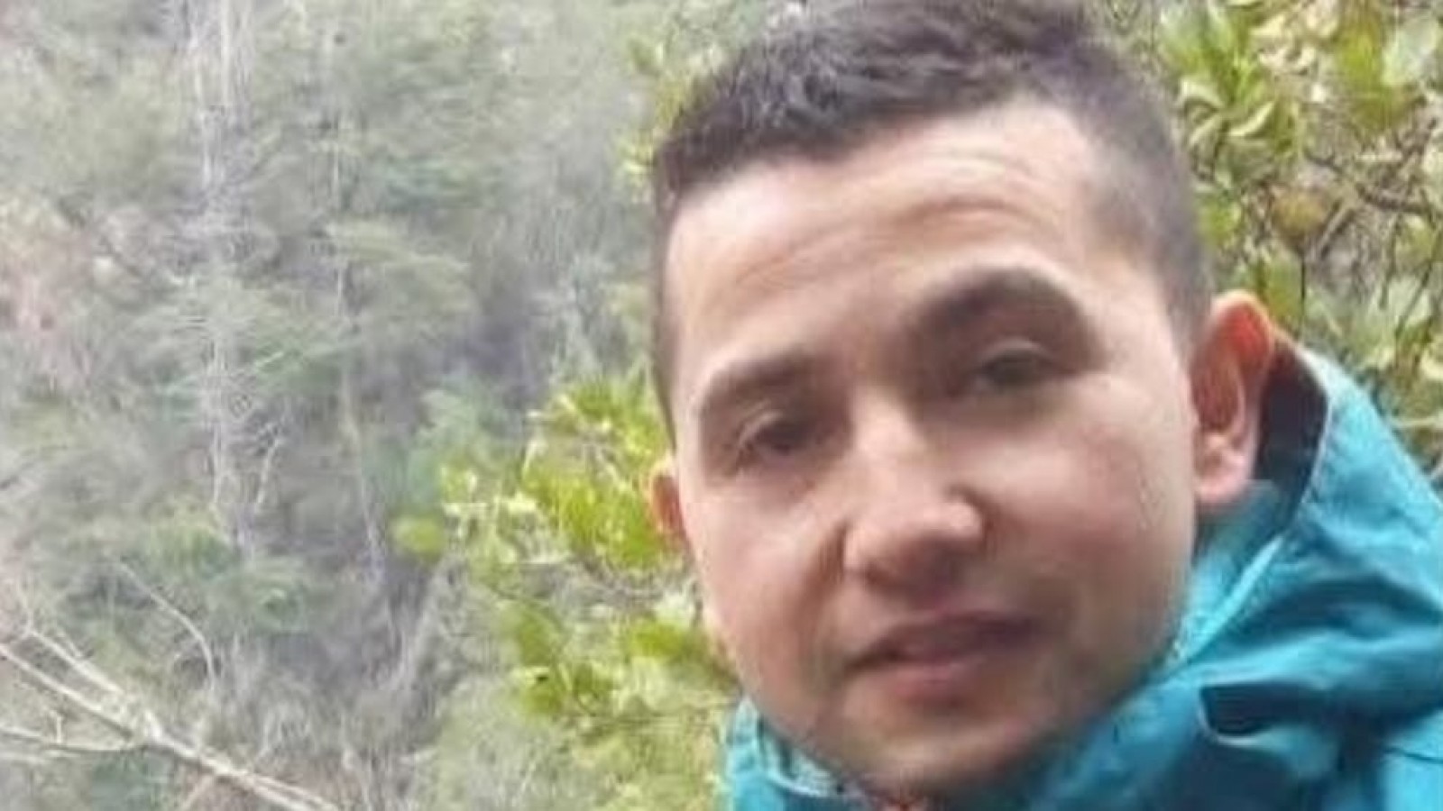 El policía atropellado en la Ruta 40 por una camioneta de la Brigada de Incendios sigue grave