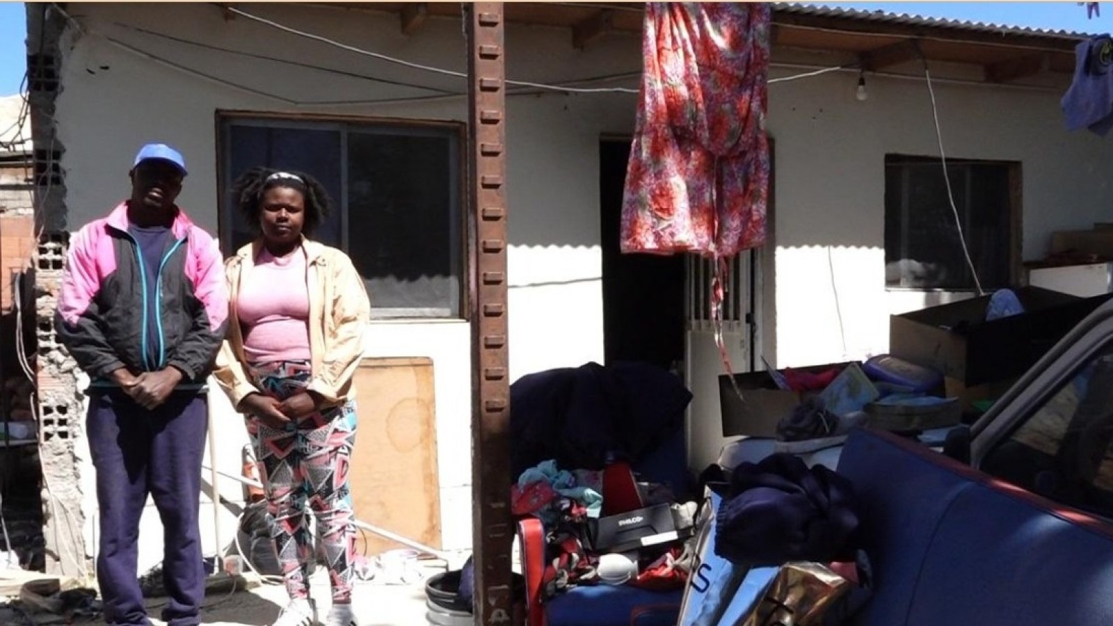Familia haitiana en Madryn perdió todo en un incendio y pide ayuda: "Nuestros ahorros y documentos también se quemaron"