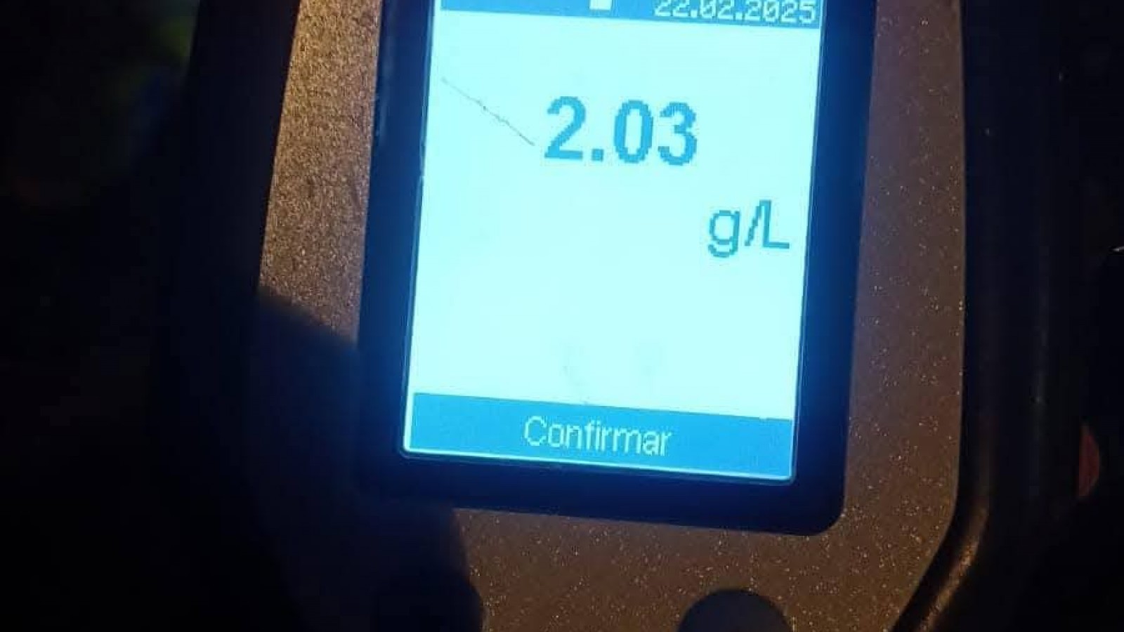 Madryn: Taxista con 2,03 g/l de alcohol chocó contra una camioneta