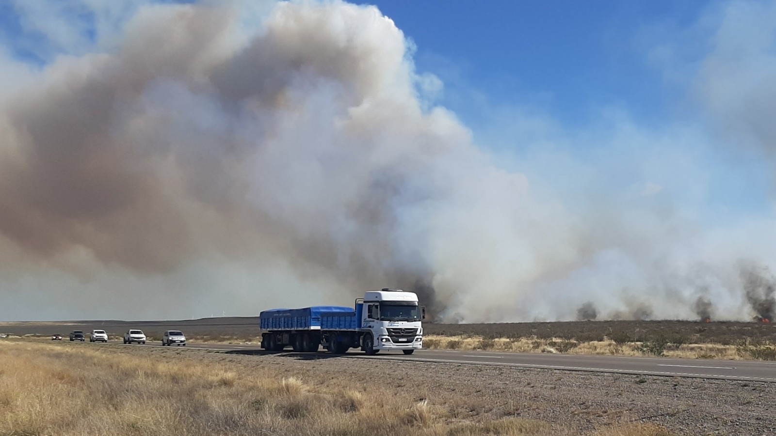 Incendio en Ruta Nacional 3 entre Puerto Madryn y Trelew
