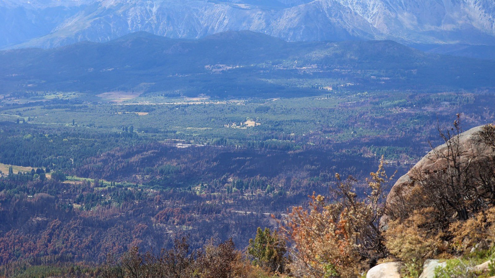 Controlaron los incendios en El Bolsón tras más de un mes de combate
