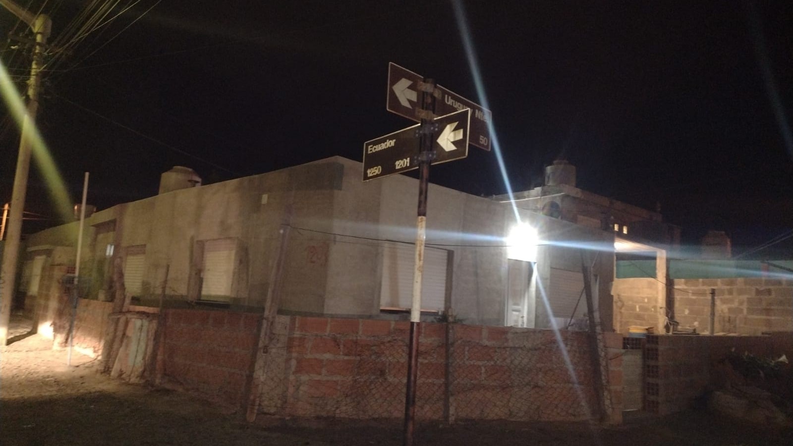 Un hombre ingresó a una vivienda sin permiso y huyó por los techos
