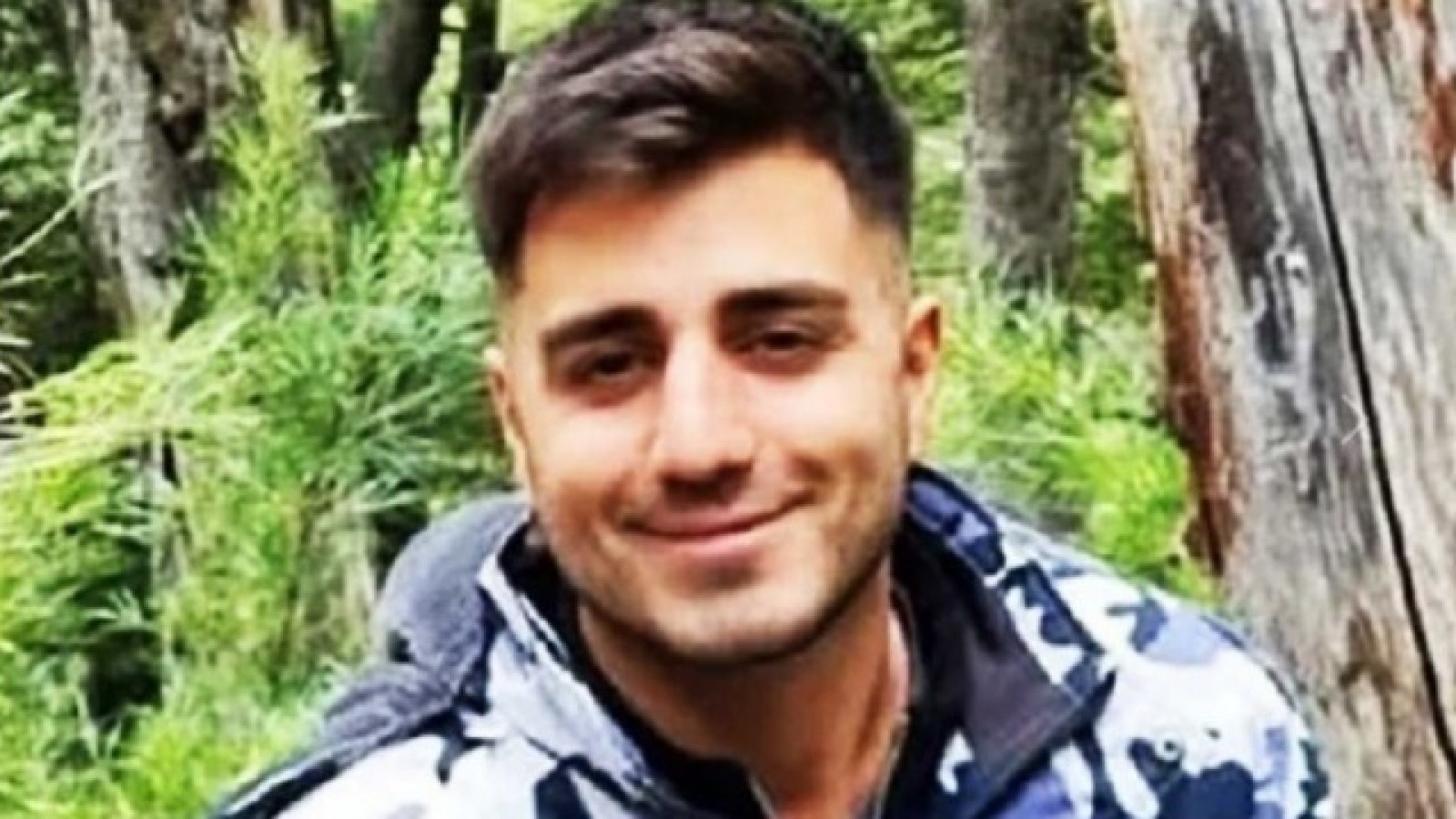 Intensa búsqueda de un joven desaparecido: dejó un mensaje inquietante en su casa