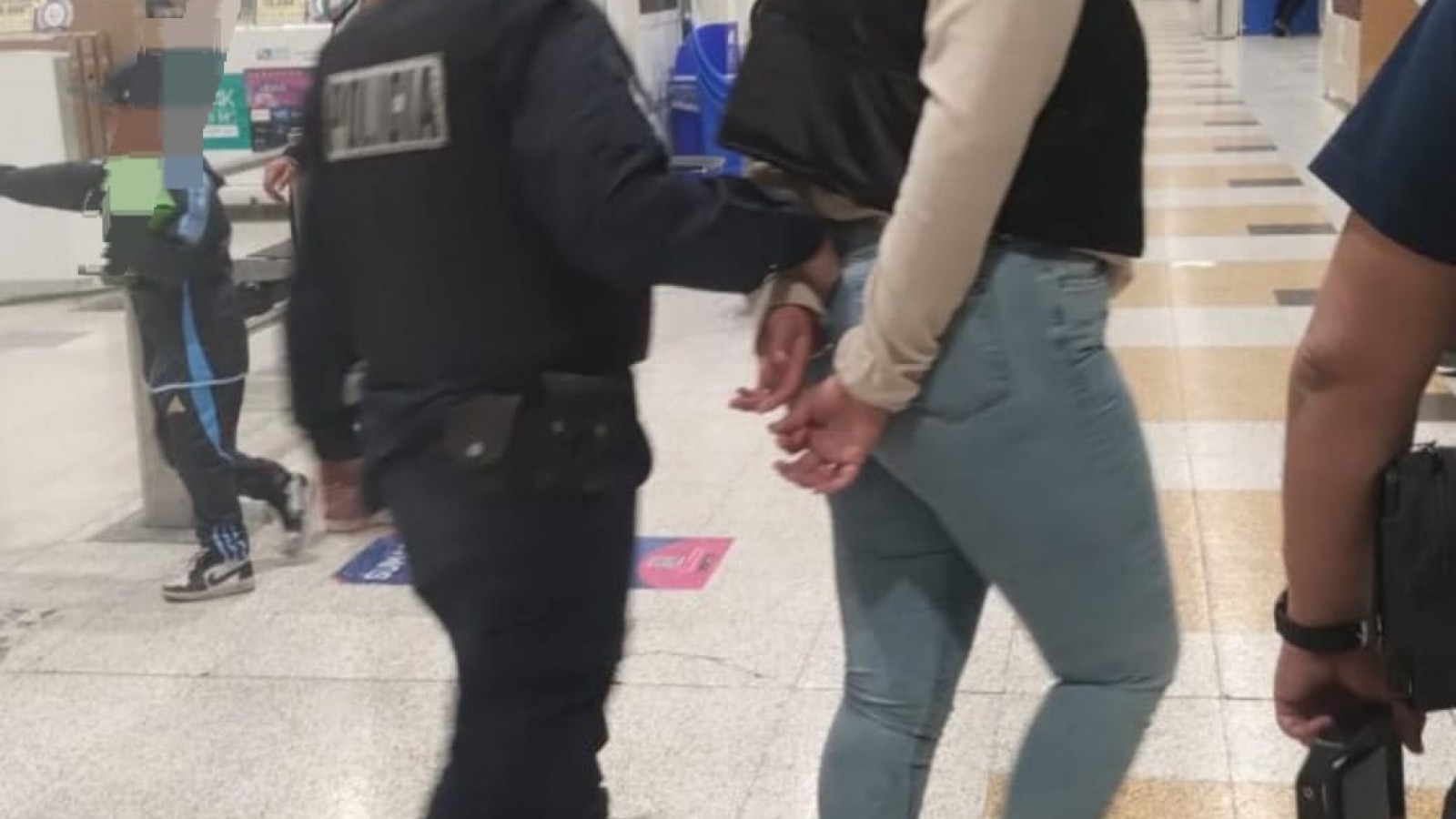 Intentaron robar en un supermercado y fueron atrapados