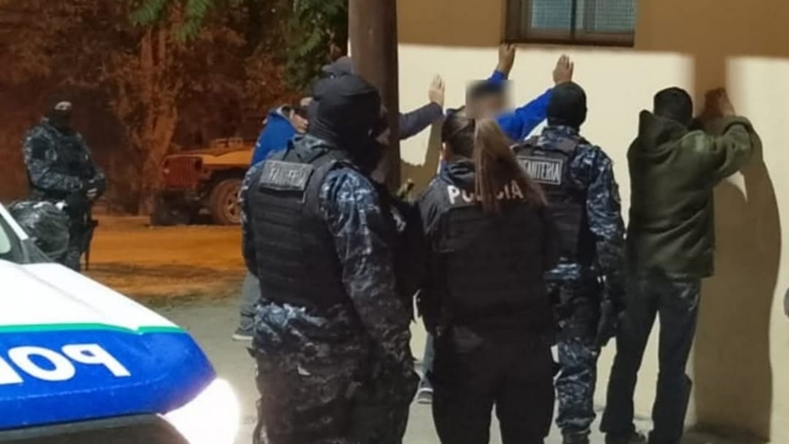 Lo pararon para identificarlo y saltó que tenía pedido de captura