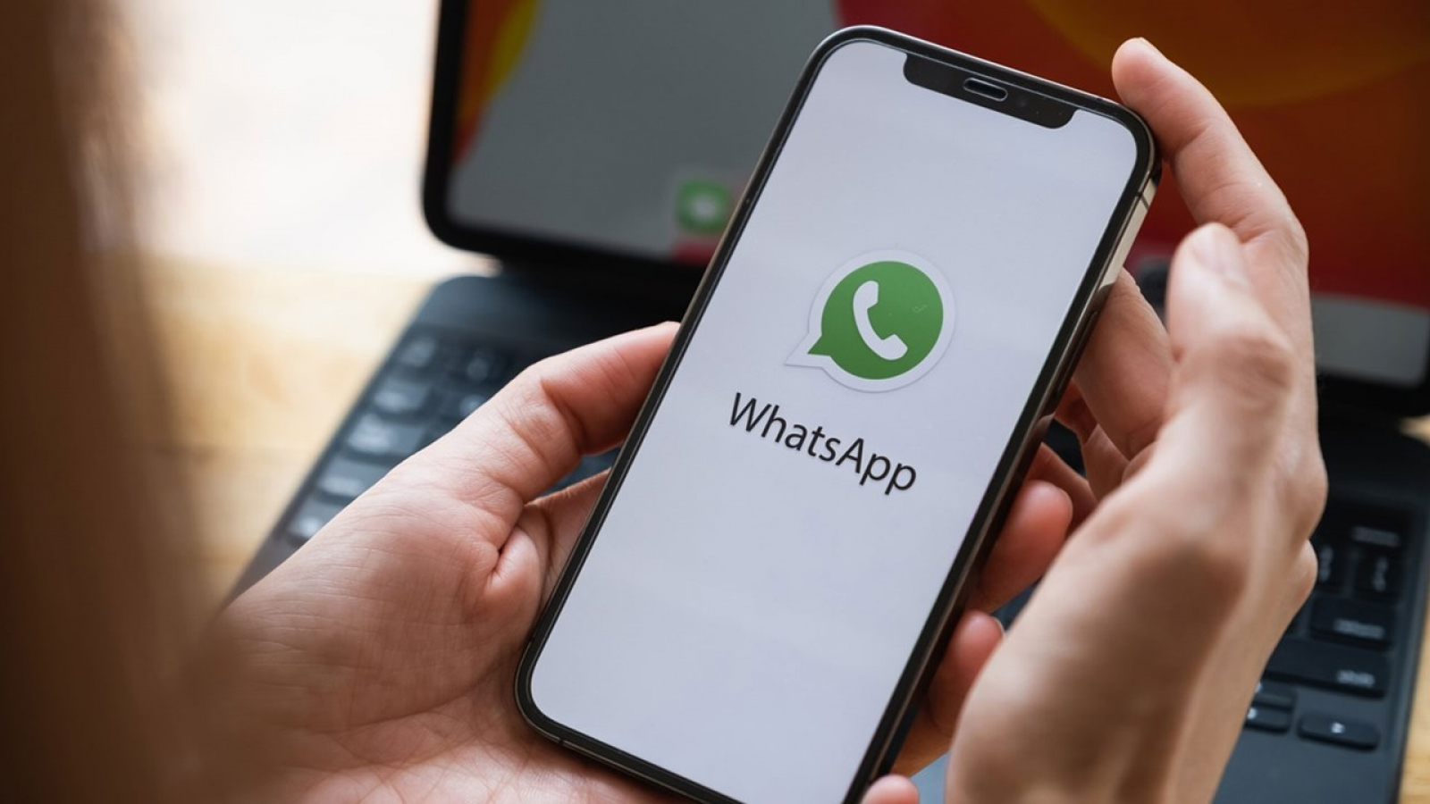 Alarma: niños fueron agregados a un grupo de WhatsApp con imágenes de abuso infantil