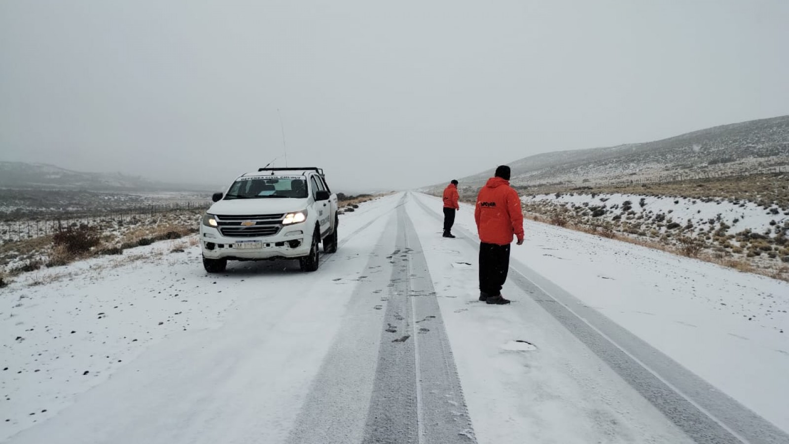 Solicitan precaución en Ruta 25 por nevadas entre Paso de Indios y Tecka