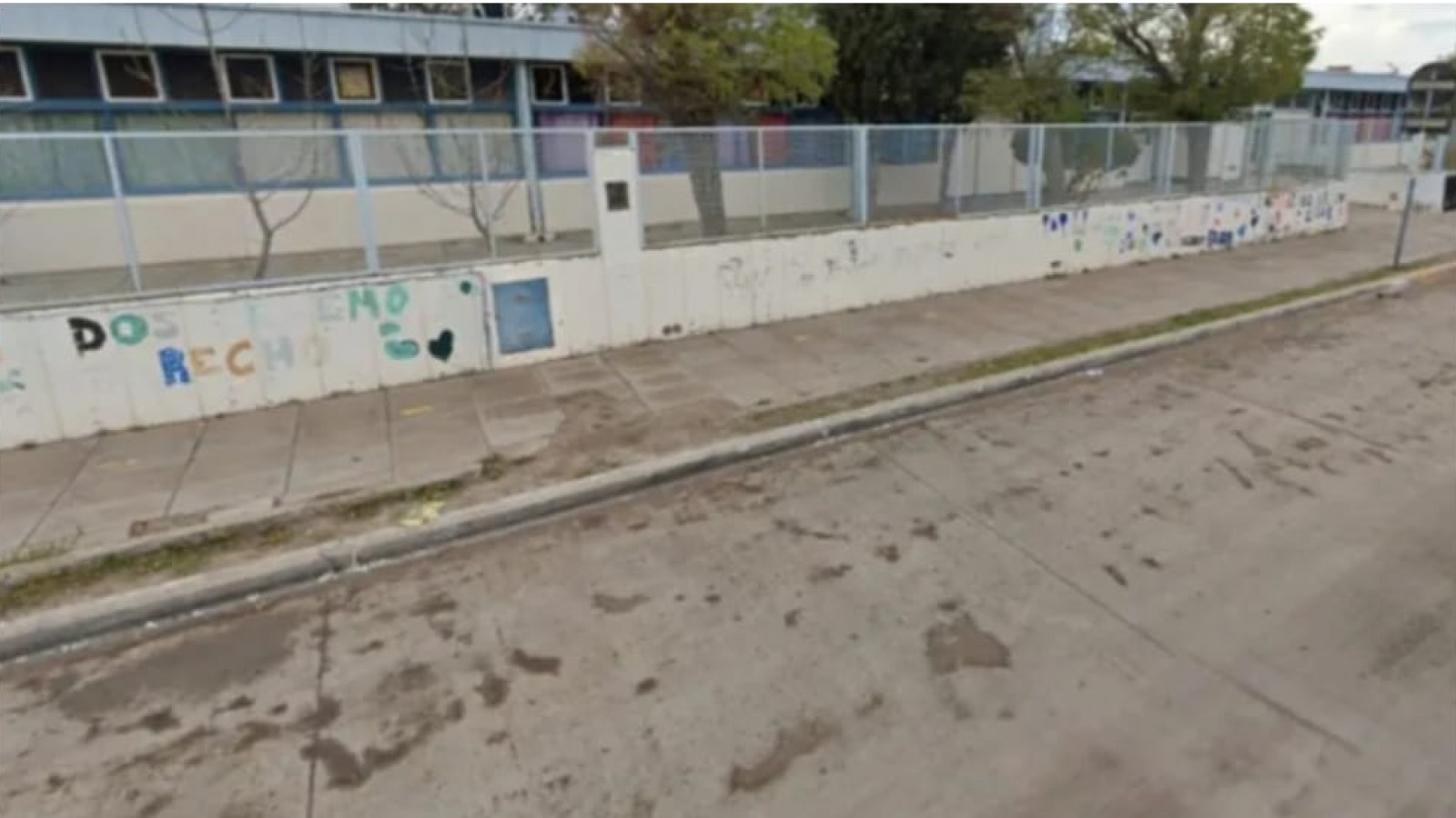 Preocupación en la Escuela 157: investigan intentos de contacto a niñas durante recreos y salidas
