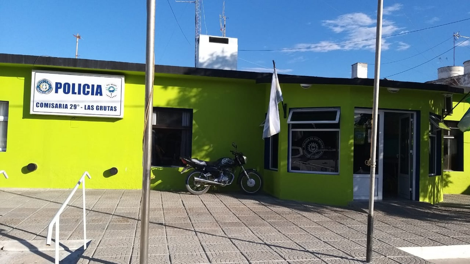 Maltrato infantil: internaron a un bebé con una fractura y detuvieron al padre