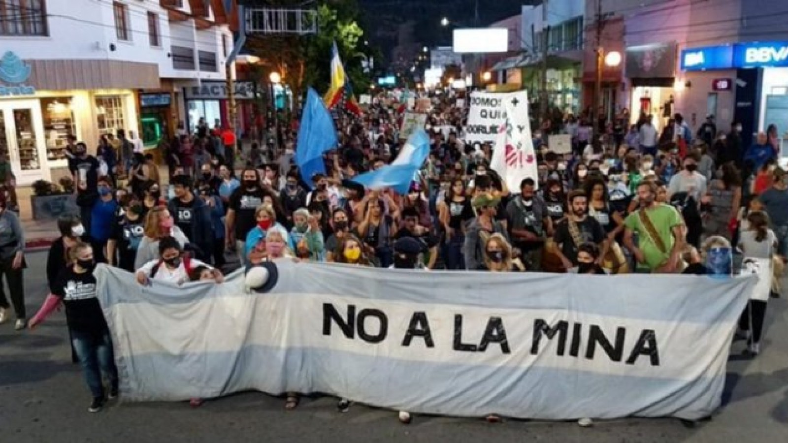 Chubut se moviliza contra el uranio: convocan marchas tras el anuncio de YPF Nuclear