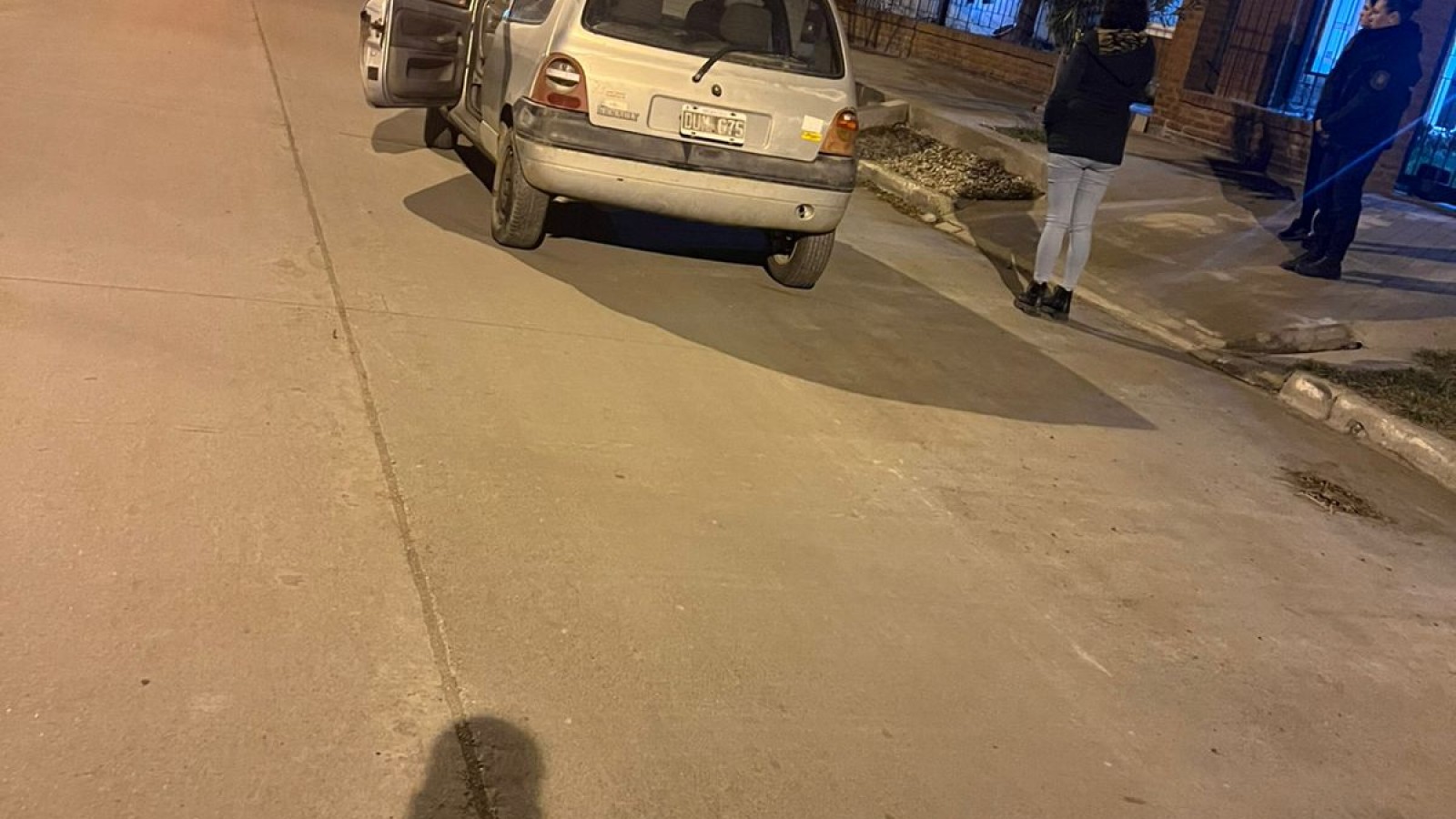 Una mujer chocó un auto estacionado: iba ebria con 1,66 de alcohol en sangre
