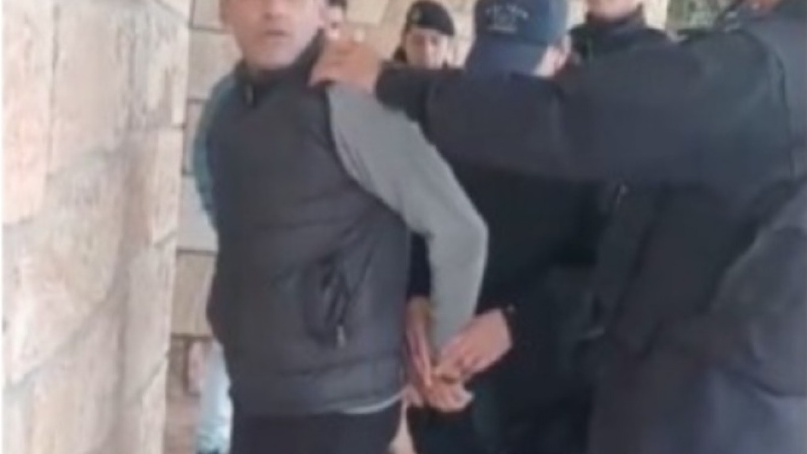 Detenido cuando fue a votar: El ex candidato a intendente de Camarones y referente de UOCRA denunció persecución política