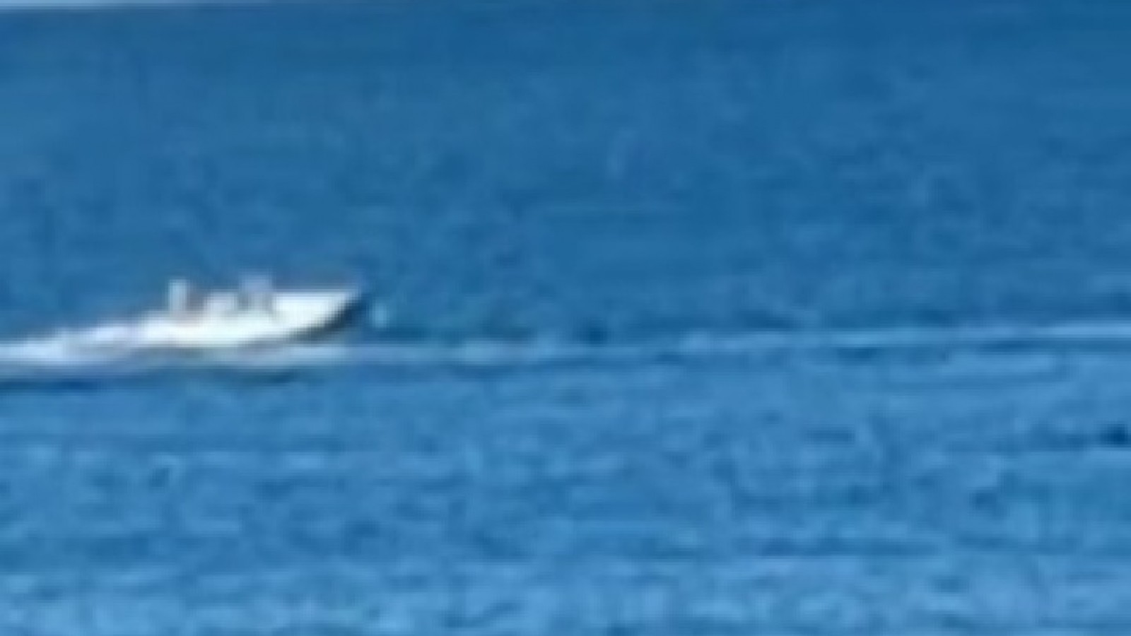 Se cayó al mar por una falla en su lancha y fue rescatado por Prefectura