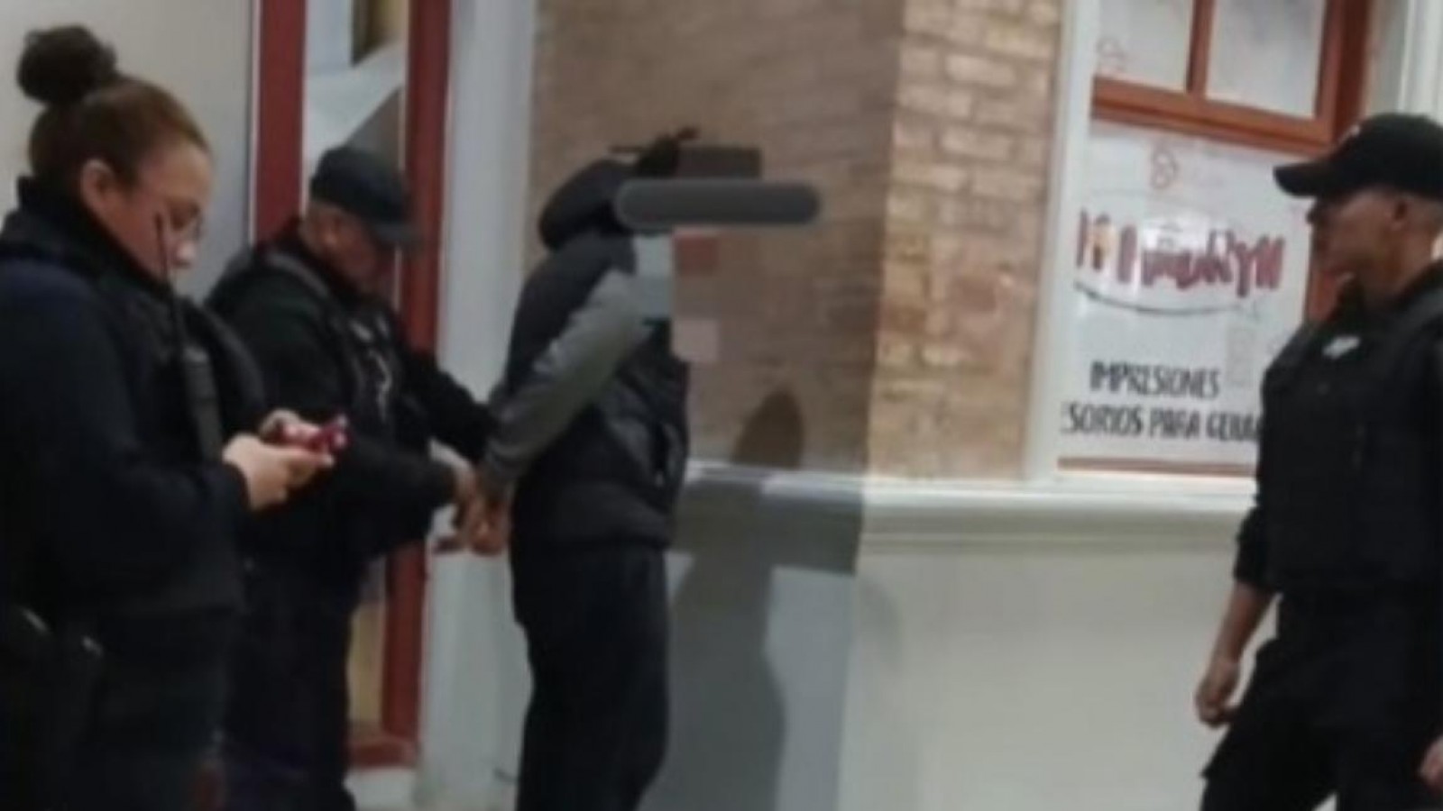 Detuvieron a un hombre con orden de captura en la Terminal de Ómnibus de Puerto Madryn