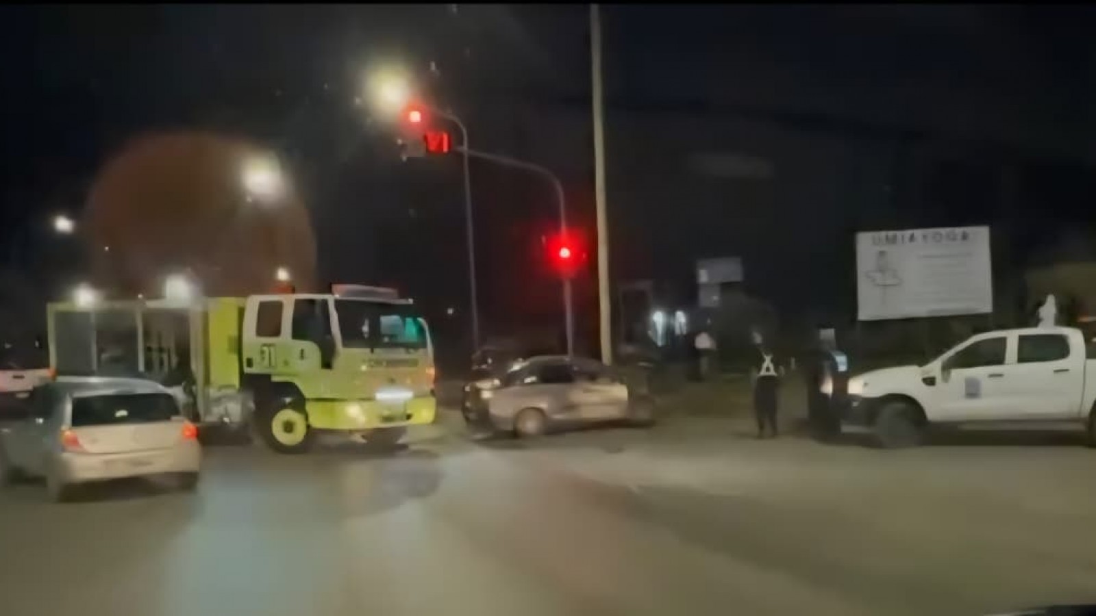 Tragedia en Comodoro: una joven murió y cinco personas resultaron heridos en un choque