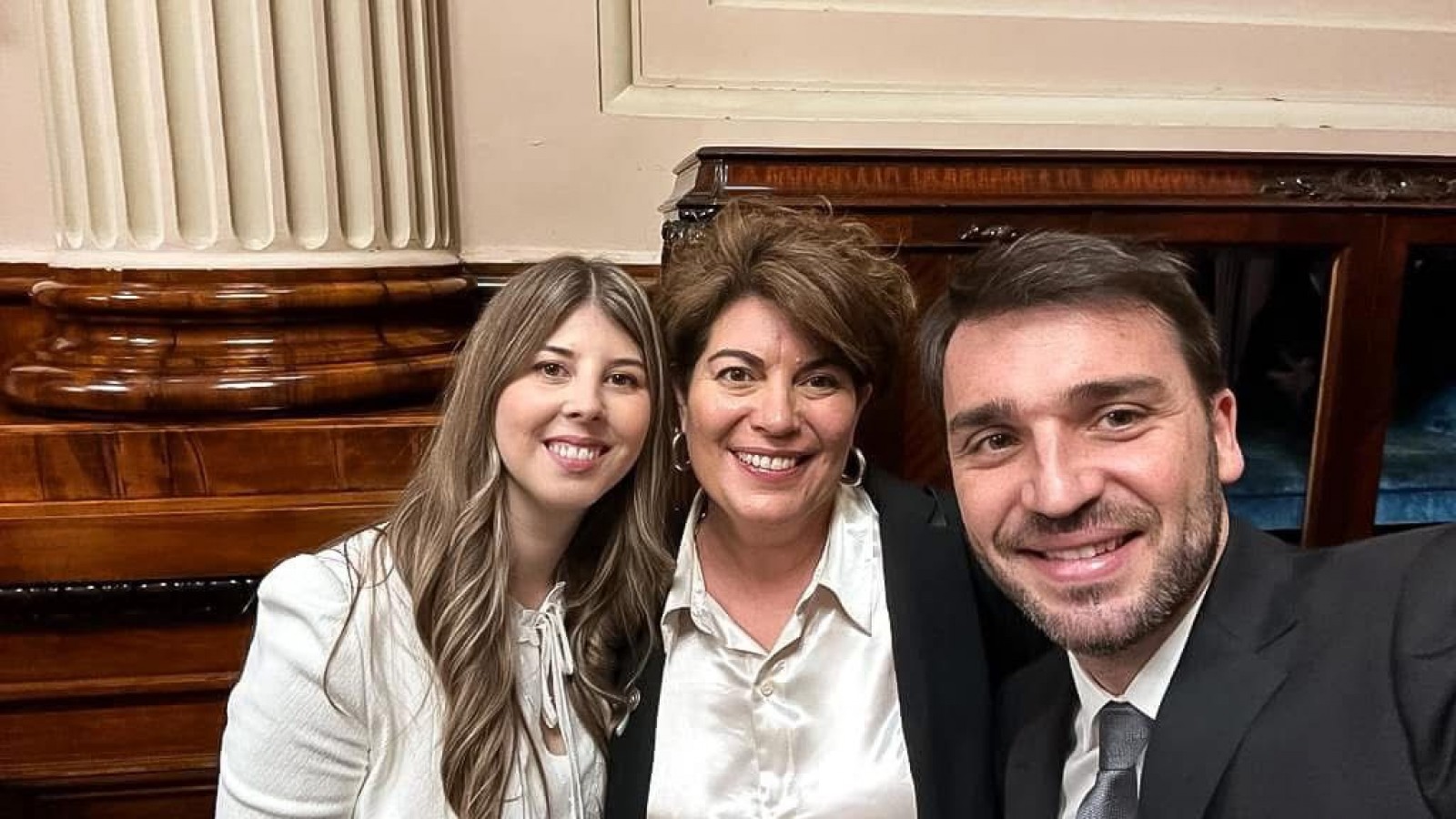 Más de $10 millones por votar en consonancia con el gobierno nacional: los senadores se aumentan el sueldo