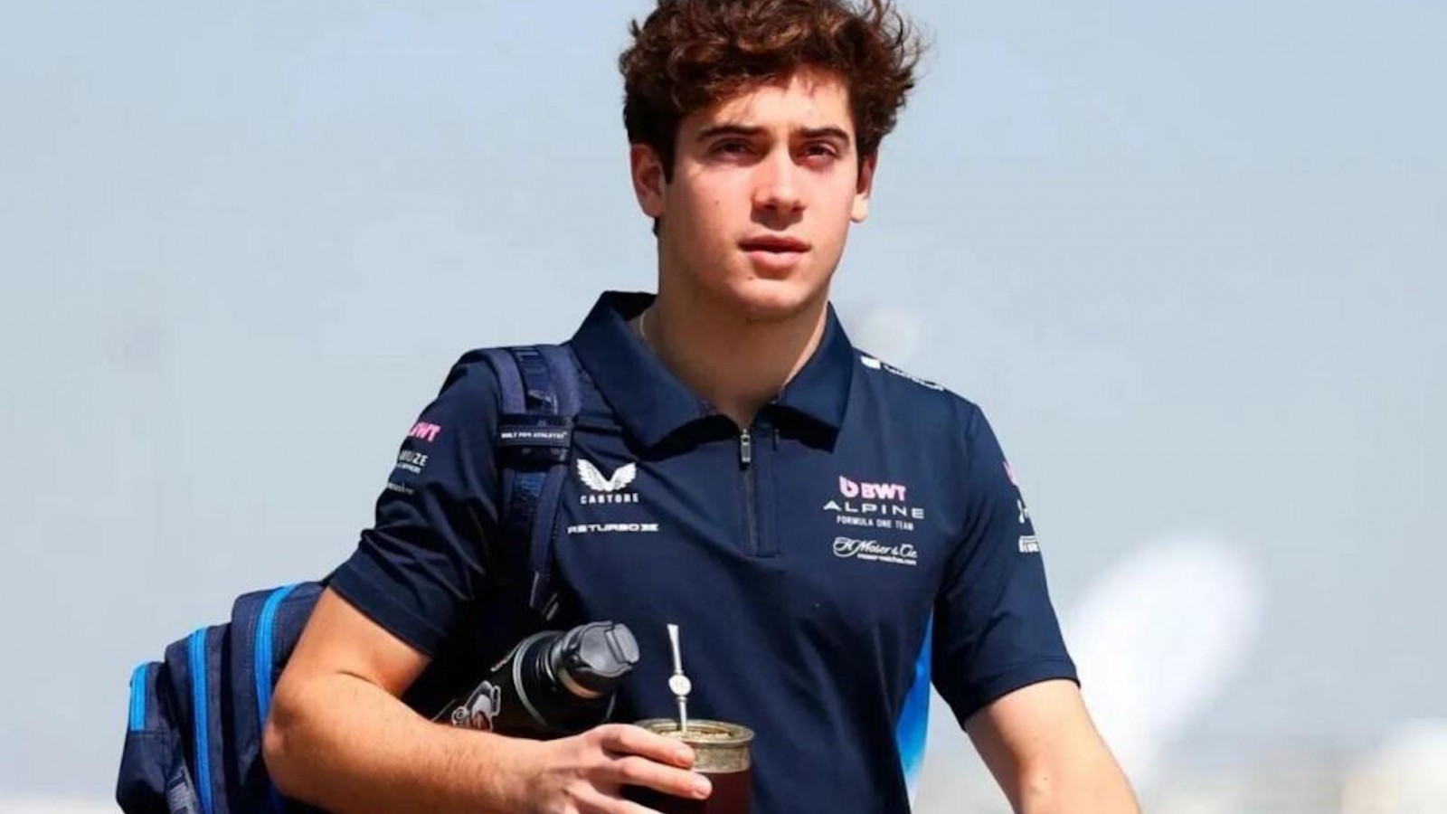 Colapinto entre la broma y la expectativa: "Tuve que hacer el doping... vinieron a mi casa hace dos días"