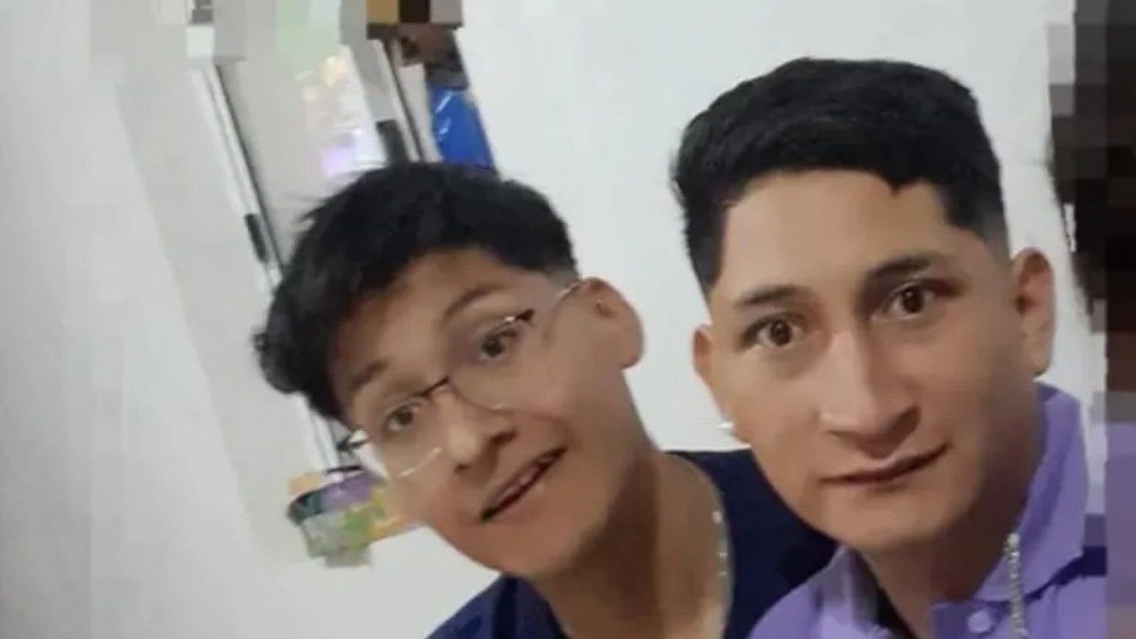 Incendio y explosión en Madryn: dos hermanos internados, la familia pide ayuda urgente