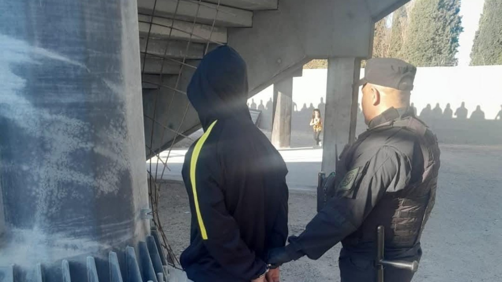 Condenado por violar prohibición de acercamiento: quedó detenido tras asistir a un partido con su ex pareja