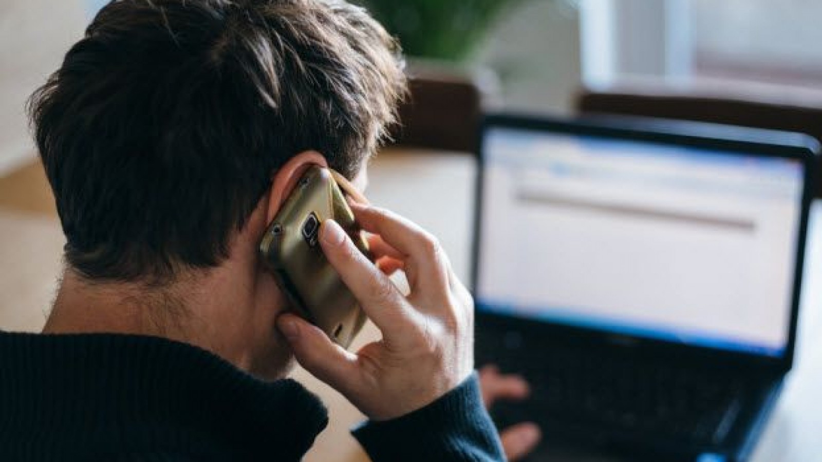 Alertan en Chubut por estafas digitales con falsas ofertas de combustible