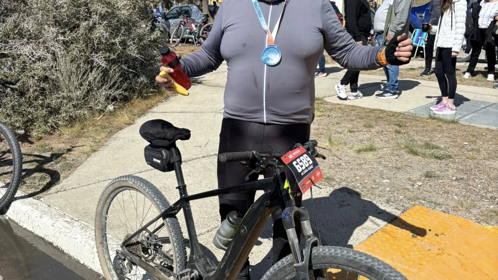 Juan Acuña Kunz completó su sexta Vuelta Ballena a los 71 años en Puerto Madryn