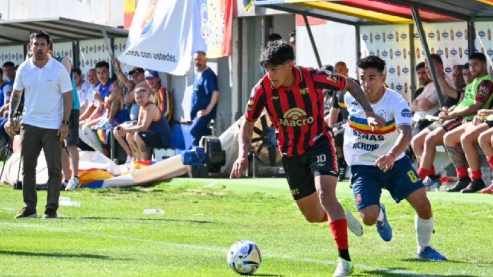 Deportivo Madryn cayó ante Colegiales pero ya piensa en la gran final por el ascenso