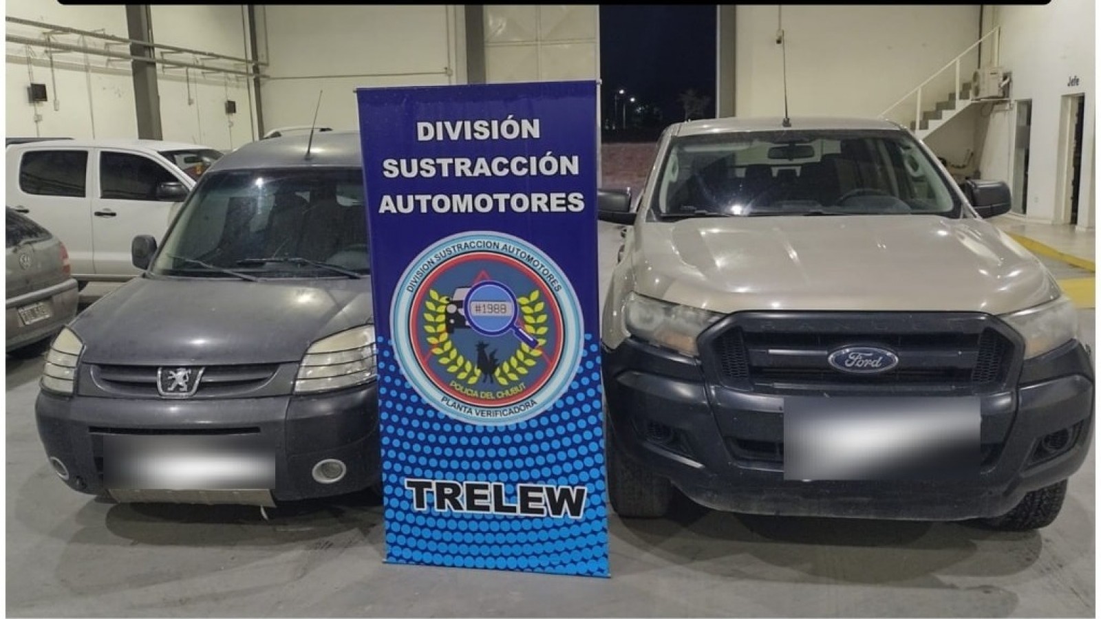 Secuestran dos vehículos robados en Playa Unión