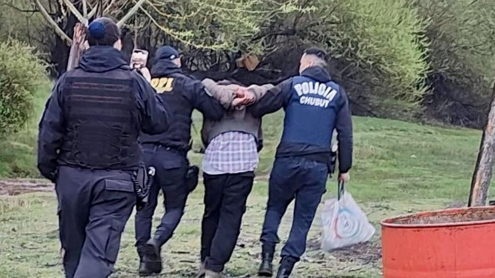 Un prófugo cayó armado en una estancia de la cordillera tras un despliegue policial