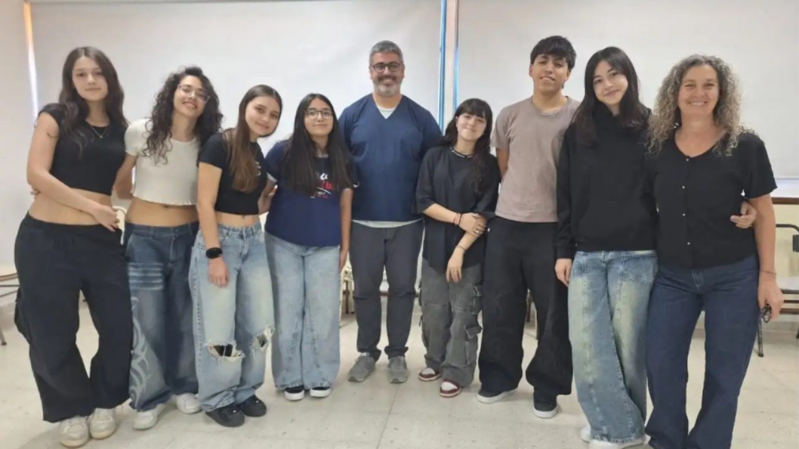 Estudiantes de la Escuela 710 impulsan una nueva colecta de sangre junto al Hospital Ísola