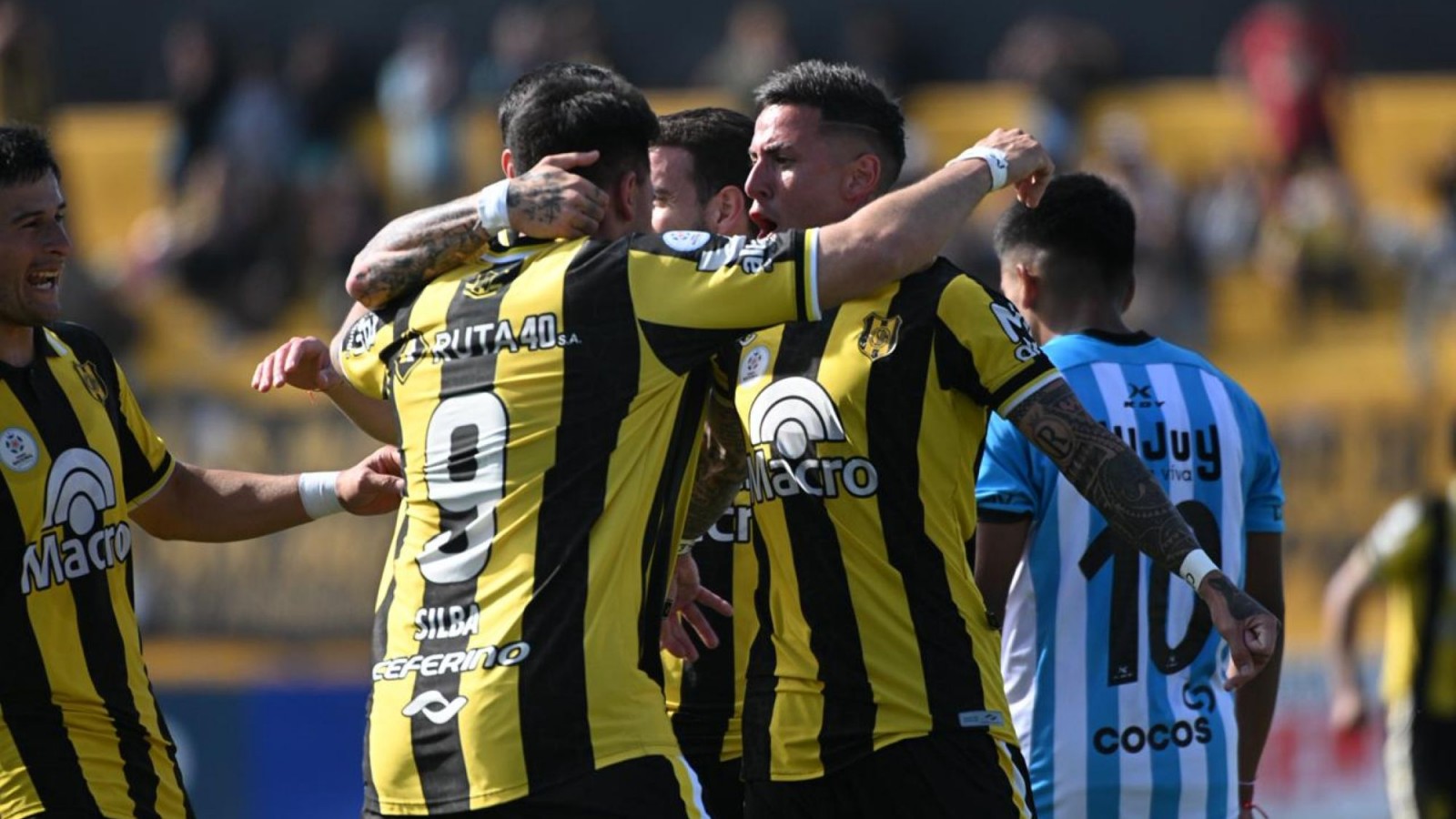 Este sábado Deportivo Madryn visita a Deportivo Morón por una de las semis del Reducido