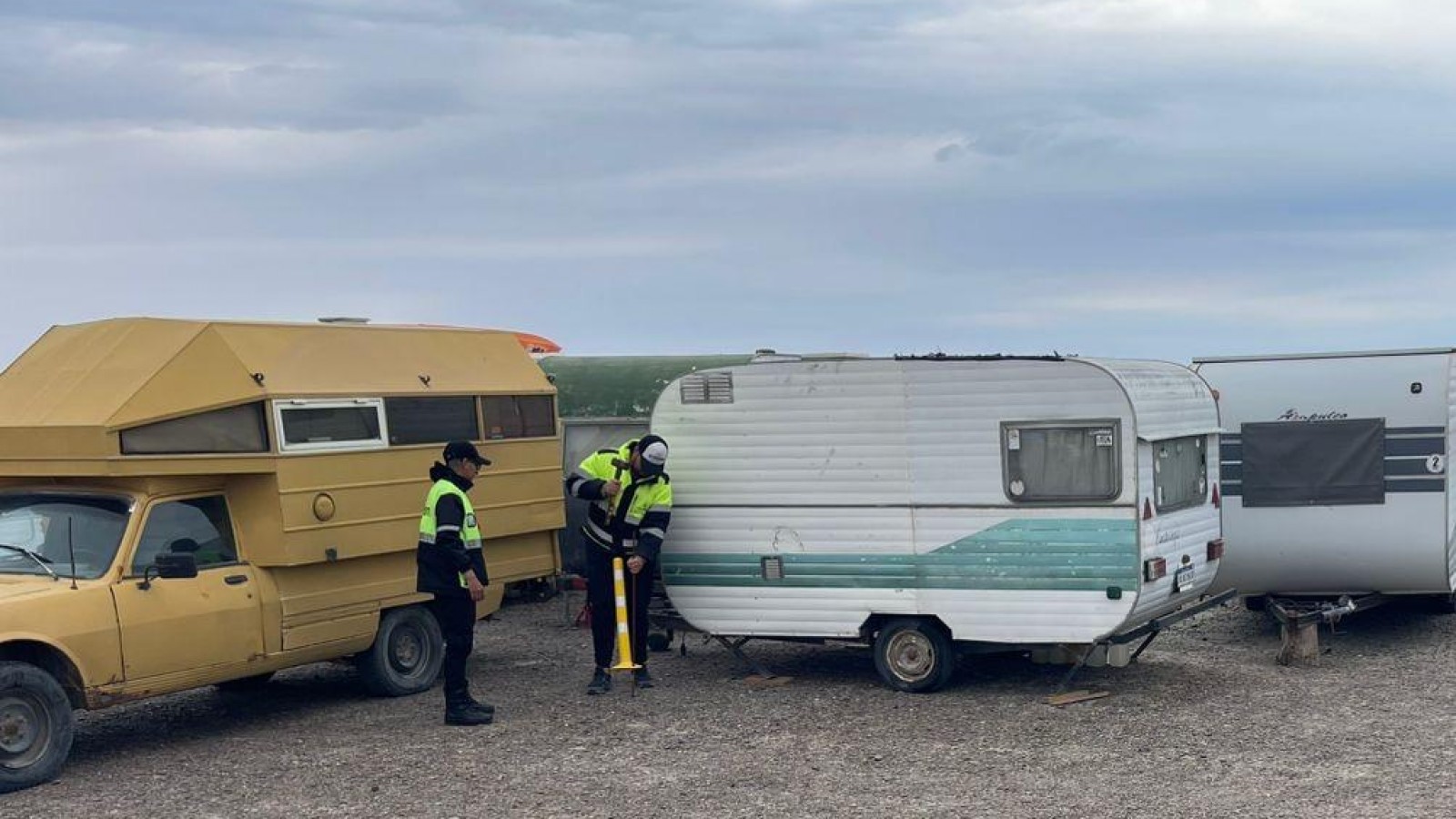 Puerto Madryn refuerza controles y ordena motorhomes en Playa Paraná